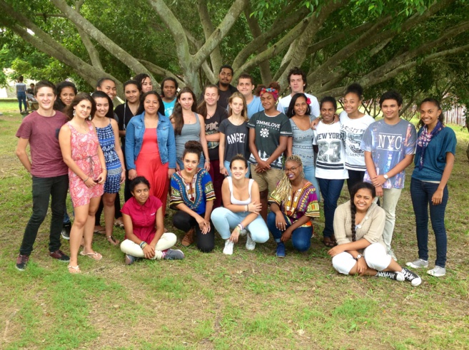 URGENTE HOSPEDAJE : VISITA DEL LICEO FRANCÉS DE NUEVA CALEDONIA