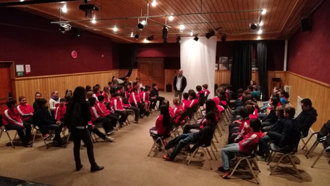 "Bullying” - Compañía de Teatro V. "Bullying” - Compañía de Teatro V.