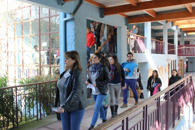 Tour del establecimiento por Edda, nuestra encargada de Admisión
