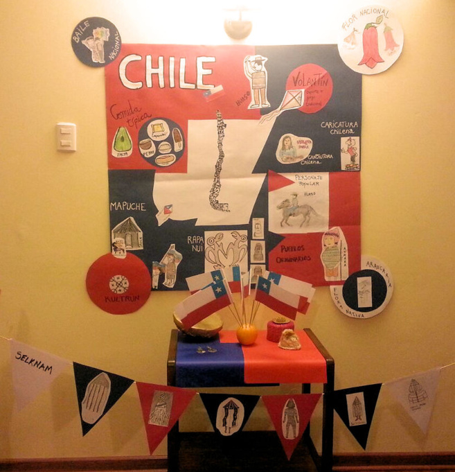 UN STAND DE CHILE PARA EL MUNDIAL ESCOLAR DE VOLEIBOL PLAYA TAHITI 