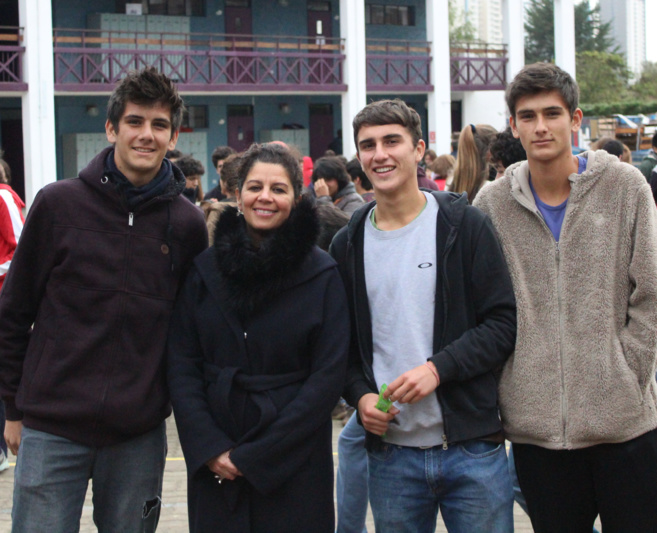 Diego Aranda, Sra. Francisca González, Vicerrectora, Diego Jiliberto y Esteban Aranda