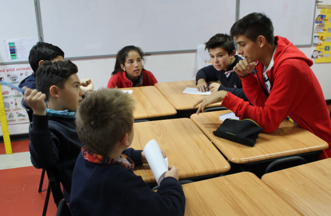 ON ARGUMENTE ! - JEU DE ROLE PRIMAIRE ET SECONDAIRE ENSEMBLE. ON ARGUMENTE ! - JEU DE ROLE PRIMAIRE ET SECONDAIRE ENSEMBLE.