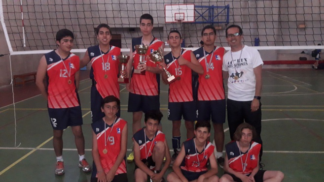 SELECCIÓN DE VOLEIBOL SUB 15 MASCULINO ES CAMPEÓN INVICTO - TORNEO AMASVOLLEY