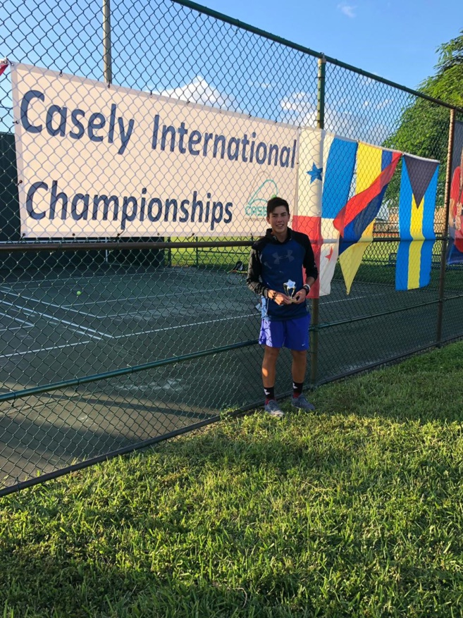 Alumno vice campeón del Torneo Casely International Championships en Miami Alumno vice campeón del Torneo Casely International Championships en Miami
