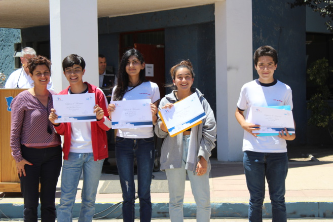 BRAVO A NUESTROS ALUMNOS - Entrega de Diplomas de Secundaria 2018