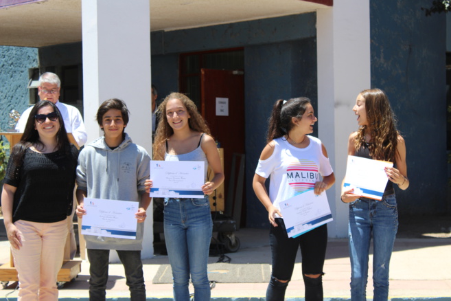 BRAVO A NUESTROS ALUMNOS - Entrega de Diplomas de Secundaria 2018