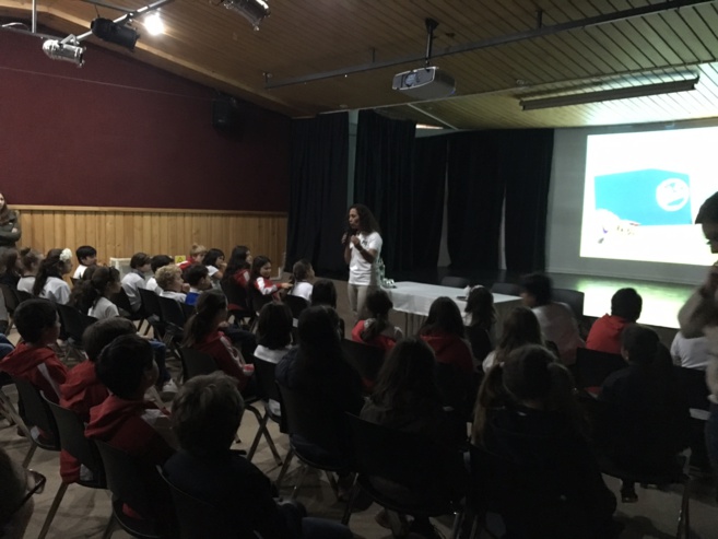 La PDI habla de Convivencia Escolar con nuestros 5ºB y nuestros 6ºB La PDI habla de Convivencia Escolar con nuestros 5ºB y nuestros 6ºB