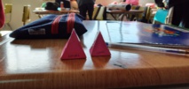 Mathématiques, Espace et Pyramides au 4ème Mathématiques, Espace et Pyramides au 4ème
