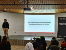Conférence Semaine de la presse : "L@s periodistas ya no saben dar noticias" (Les journalistes ne savent plus comment rapporter les nouvelles)