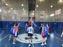 UNE RENCONTRE INOUBLIABLE DANS NOTRE GYMNASE UNE RENCONTRE INOUBLIABLE DANS NOTRE GYMNASE