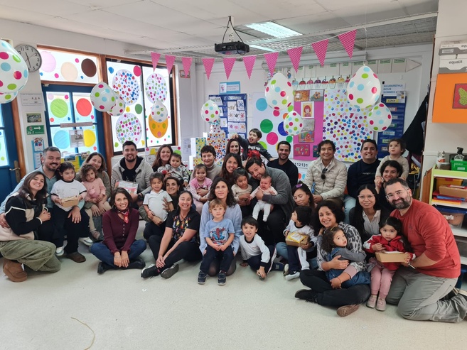 Célébration 2025 de la fête des mères en Maternelle