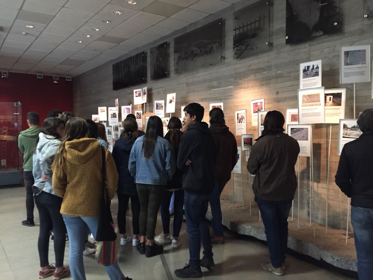 Les 1ères ES/L se sont rendus au Musée de la Mémoire et au Musée Londres 68