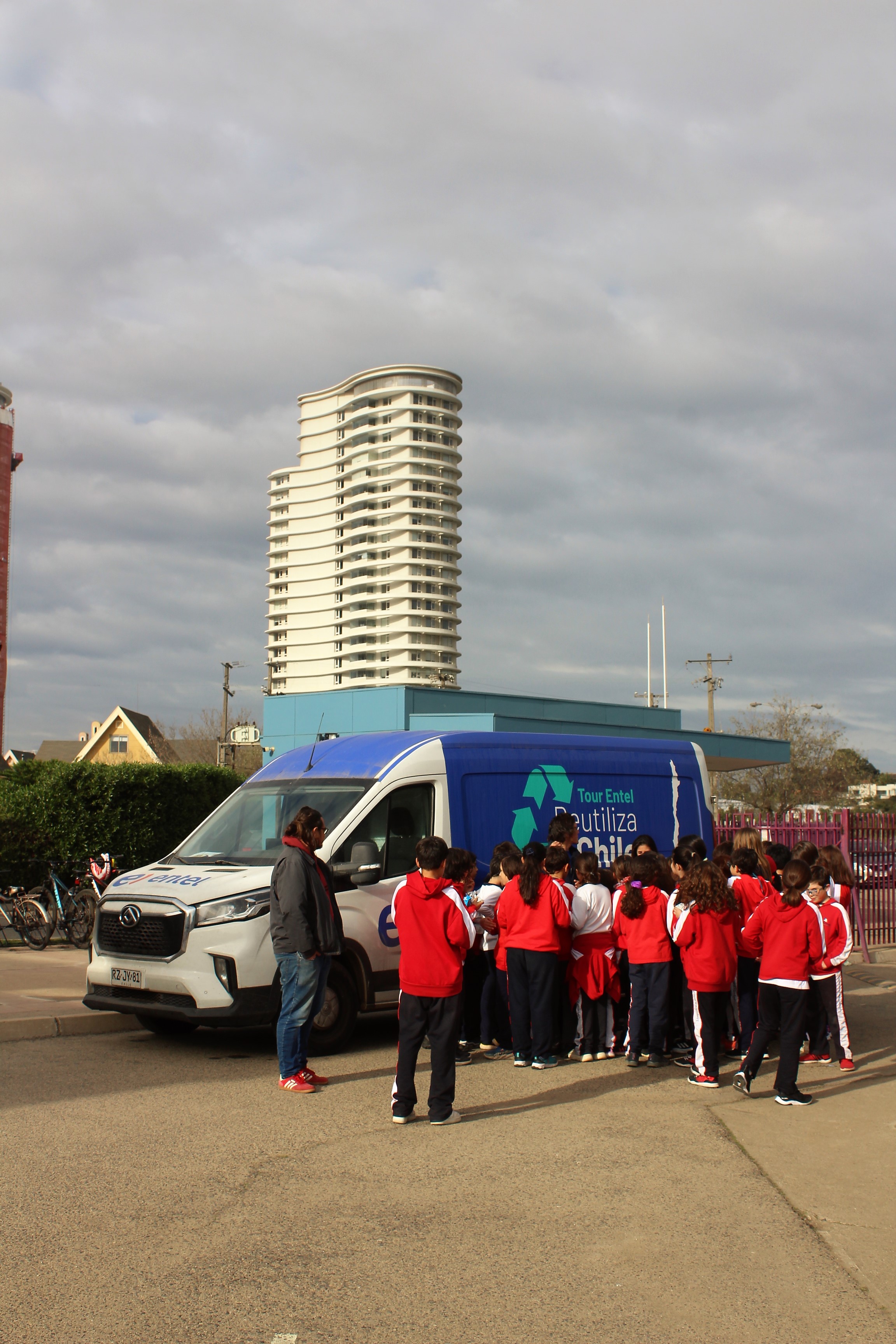 Campagne de recyclage électronique organisée par Kiklos et Entel