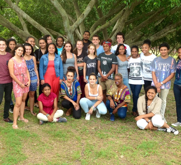 URGENTE HOSPEDAJE : VISITA DEL LICEO FRANCÉS DE NUEVA CALEDONIA