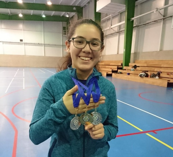 Florencia Reyes, 1er lugar y 2ndo lugar en Torneo de Bádminton