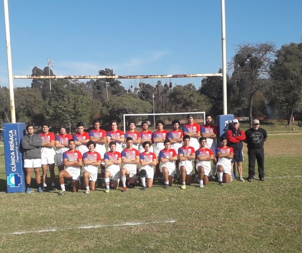Equipo adulto de Rugby del Club Deportivo campeón en torneo Regional de Rugby 2019
