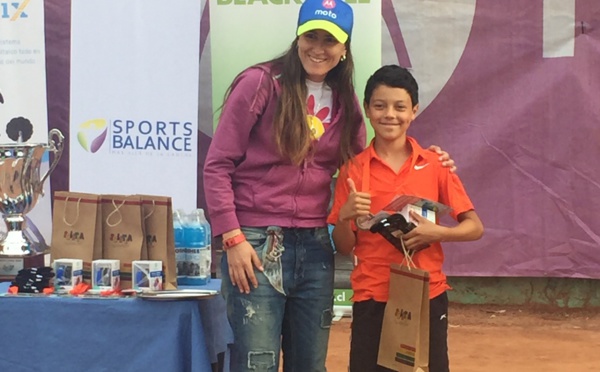 ALUMNO SANTIAGO SERRANO HUIDOBRO SE DESTACA - TORNEO NACIONAL TRAVEL TENIS 