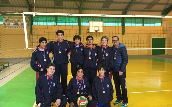 Alumnos campeones en la liga Amasvoley 