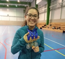 Florencia Reyes, 1er lugar y 2ndo lugar en Torneo de Bádminton