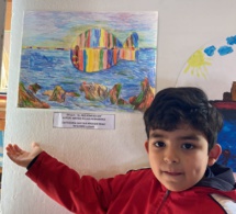 Matías Rojas Fernández, élève de CP, deuxième prix du concours de peinture et de photographie numériques "Mes del Mar "