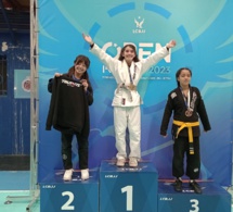 Rafaela Cádiz, élève de 5ème A, remporte l'or au tournoi national de BJJ