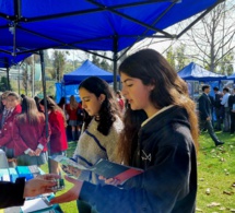Foire professionnelle organisée par le lycée Mackay School.