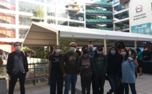 Visite des Laboratoires de l'UNAB par les Terminales SVT et quelques élèves de SPC Visite des Laboratoires de l'UNAB par les Terminales SVT et quelques élèves de SPC