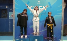 Rafaela Cádiz, élève de 5ème A, remporte l'or au tournoi national de BJJ